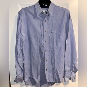 Men’s Size 34 Light Blue Collared Longsleeve Work/ Dress shirt.